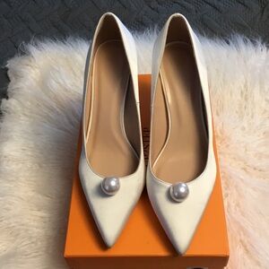 Elegant White Silk Heels with Pearl Accent
